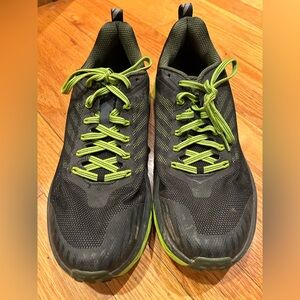 Hoka Challenger Atr 5